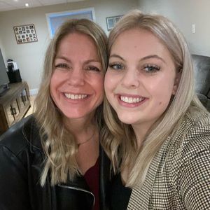 Meet your Posher, Renée-anne